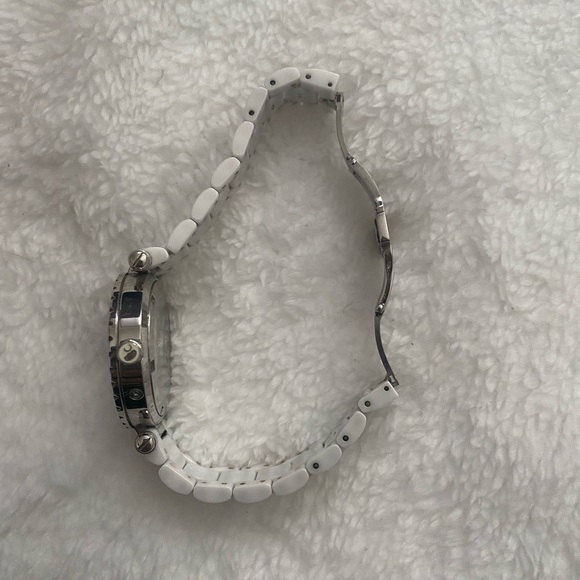 ‼️SOLD‼️ Gc “guess collection” Smart luxury watch - Picture 5 of 6